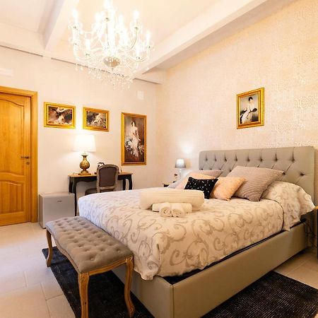 Palazzo Badiale History&Rooms Atella Exterior photo