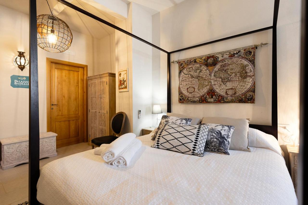 Palazzo Badiale History&Rooms Atella Exterior photo
